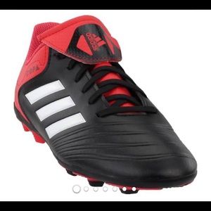 Adidas soccer shoes 18.4